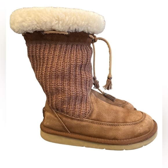 Ugg Australia - Women’s Suburb Knit Crochet Suede Boots With Tie Tassels - Picture 1 of 10